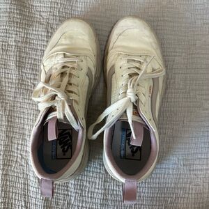 Vans Ultra Range Sneakers